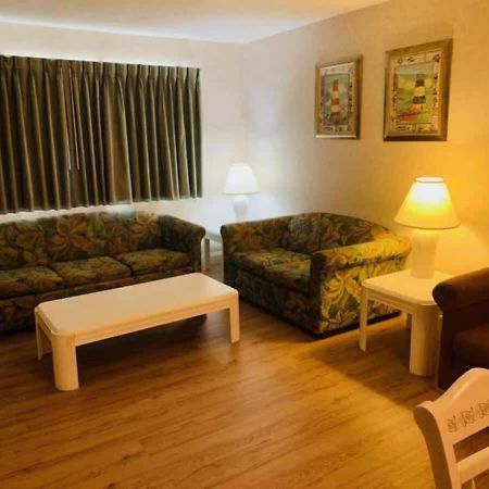 *Delightful Beach Condo*Pool, Steps To The Sand*H33 Myrtle Beach Bagian luar foto