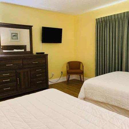 *Delightful Beach Condo*Pool, Steps To The Sand*H33 Myrtle Beach Bagian luar foto