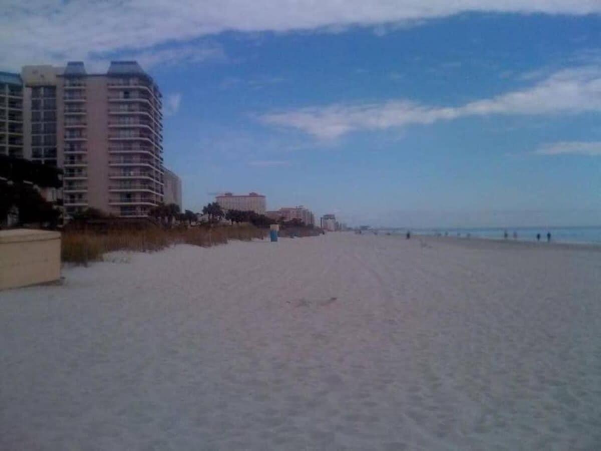 *Delightful Beach Condo*Pool, Steps To The Sand*H33 Myrtle Beach Bagian luar foto